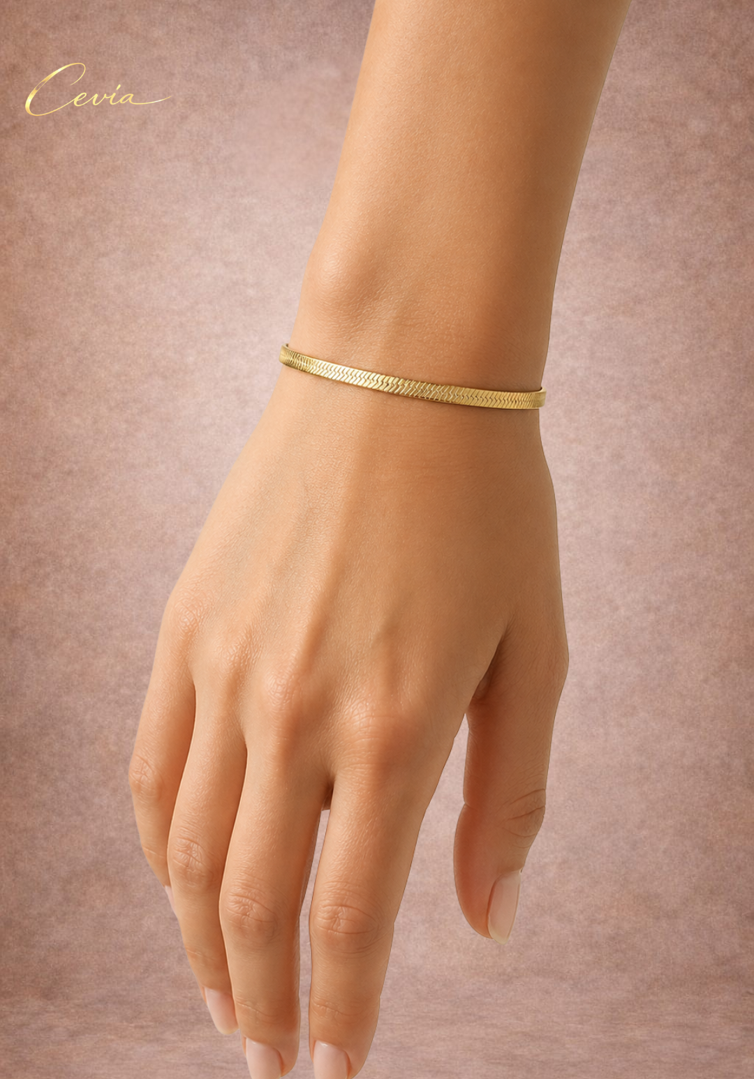 The Lissara Sleek-Herringbone Bracelet