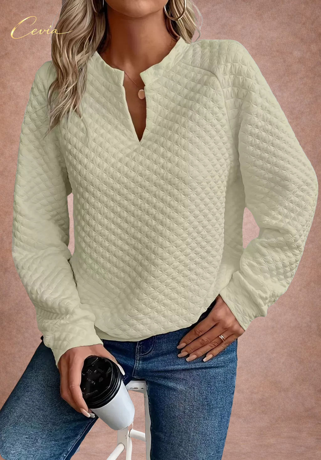 The Aveline Diamond-Texture Top