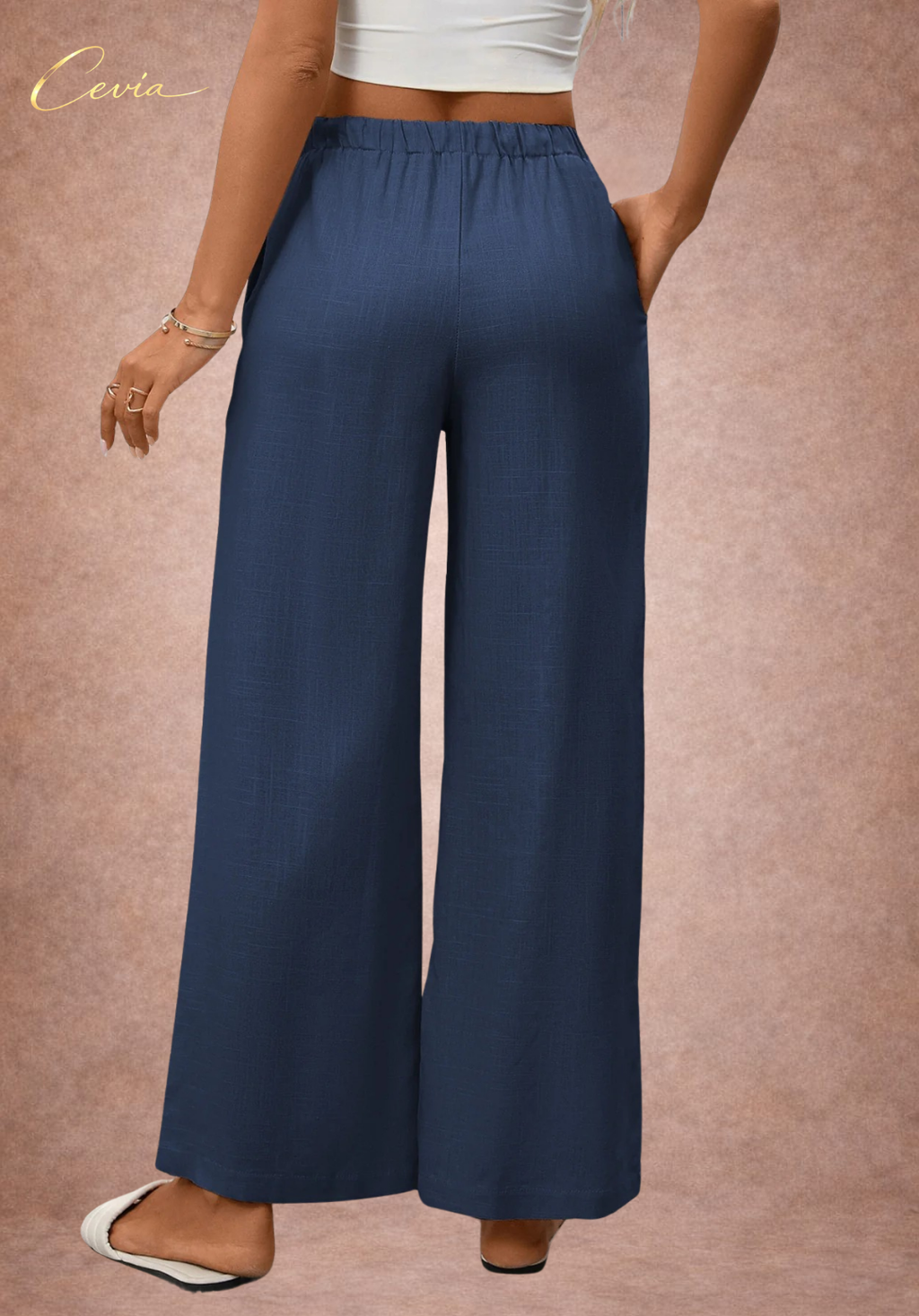 The Relaxed Wide-Leg Trousers