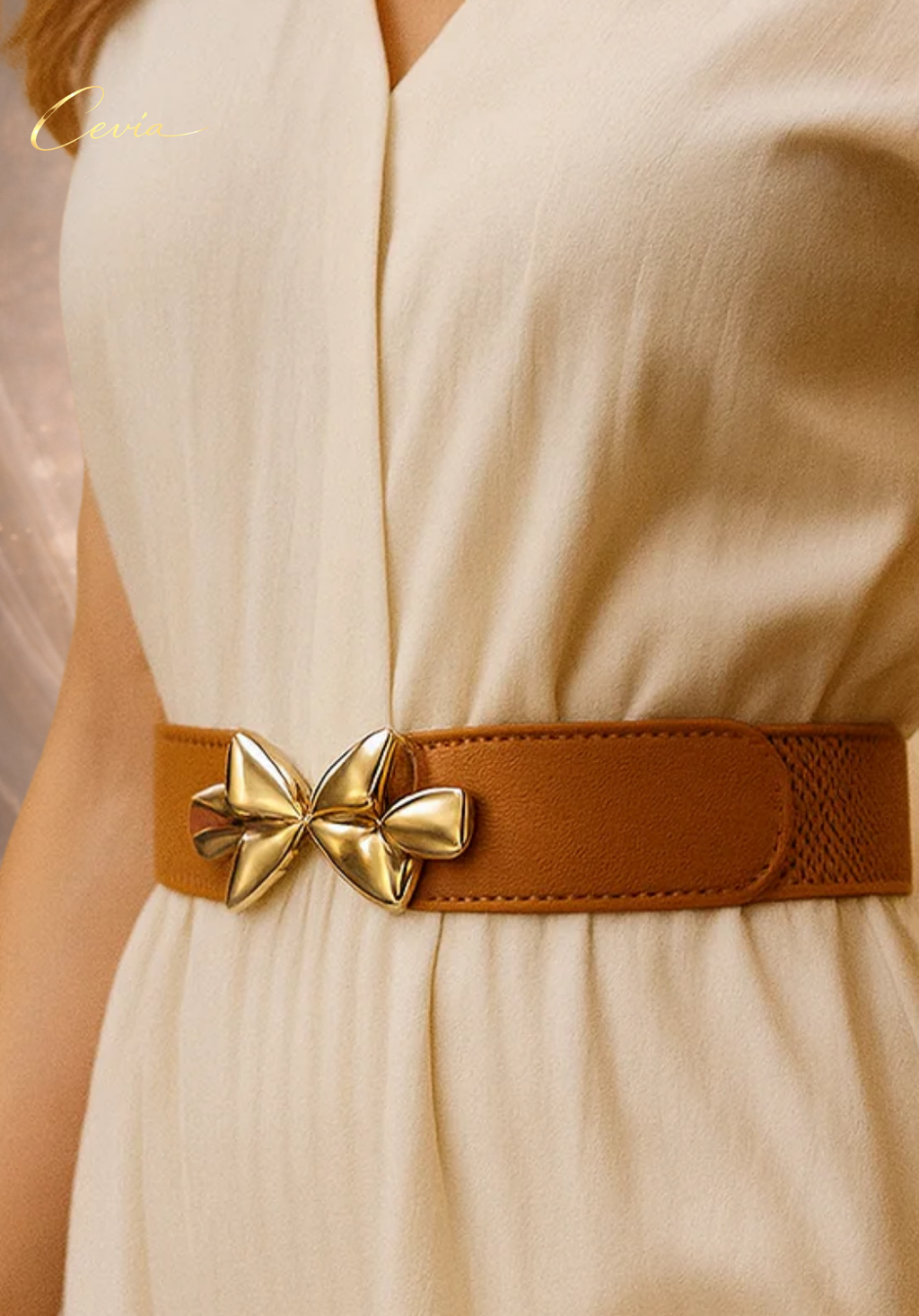 Sculpted Bow Statement Belt