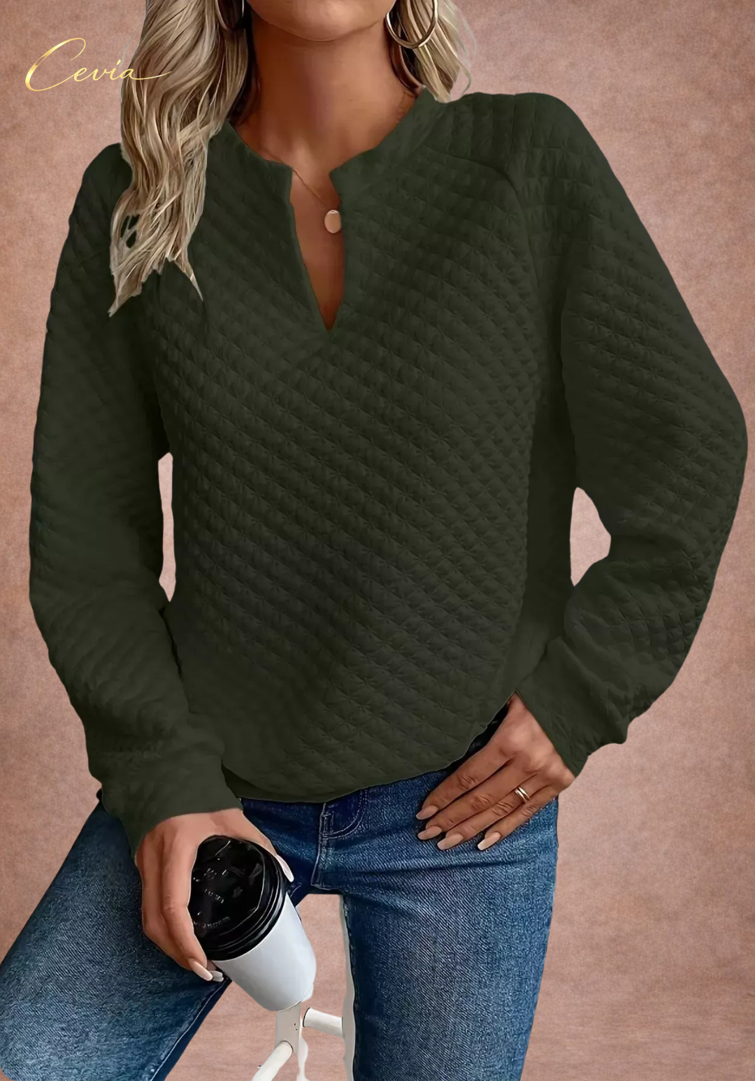 The Aveline Diamond-Texture Top