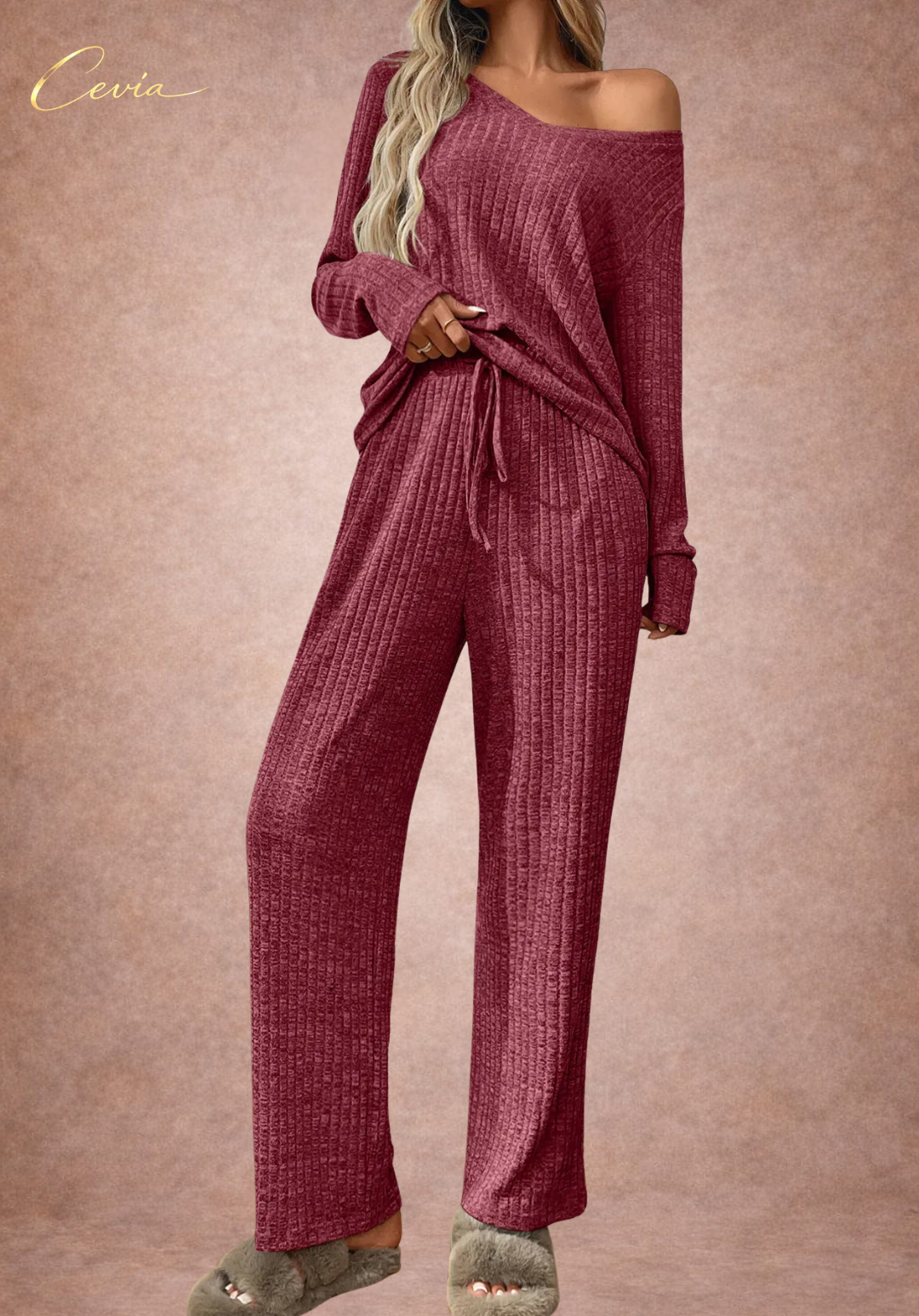 Azure-Ribbed Lounge Set