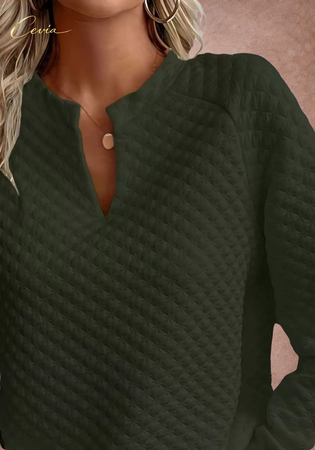 The Aveline Diamond-Texture Top