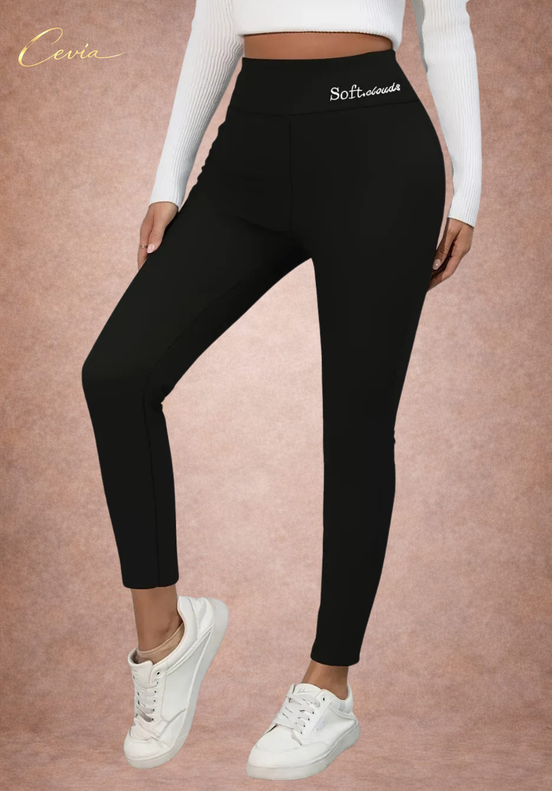 The Solenne Soft-Contour Essential Leggings