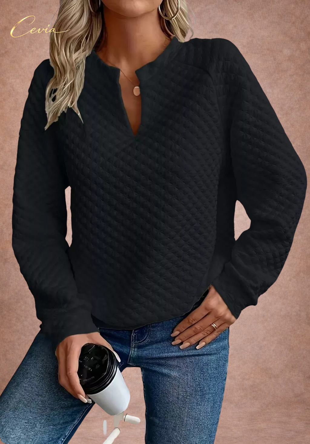 The Aveline Diamond-Texture Top