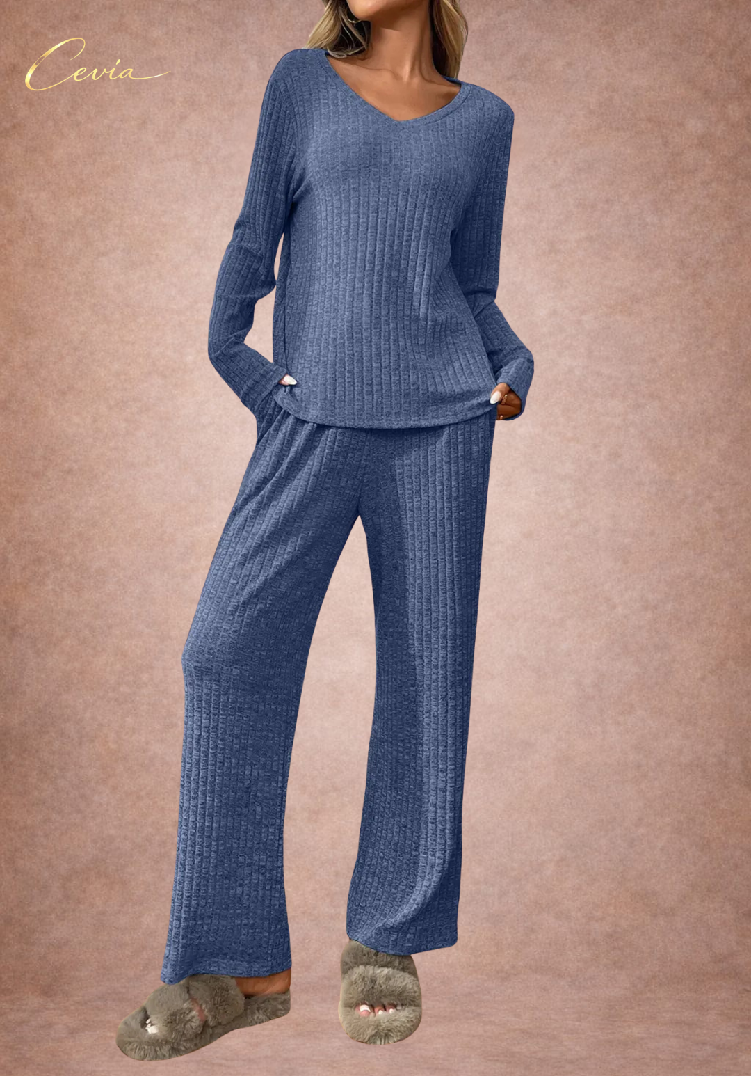 Azure-Ribbed Lounge Set