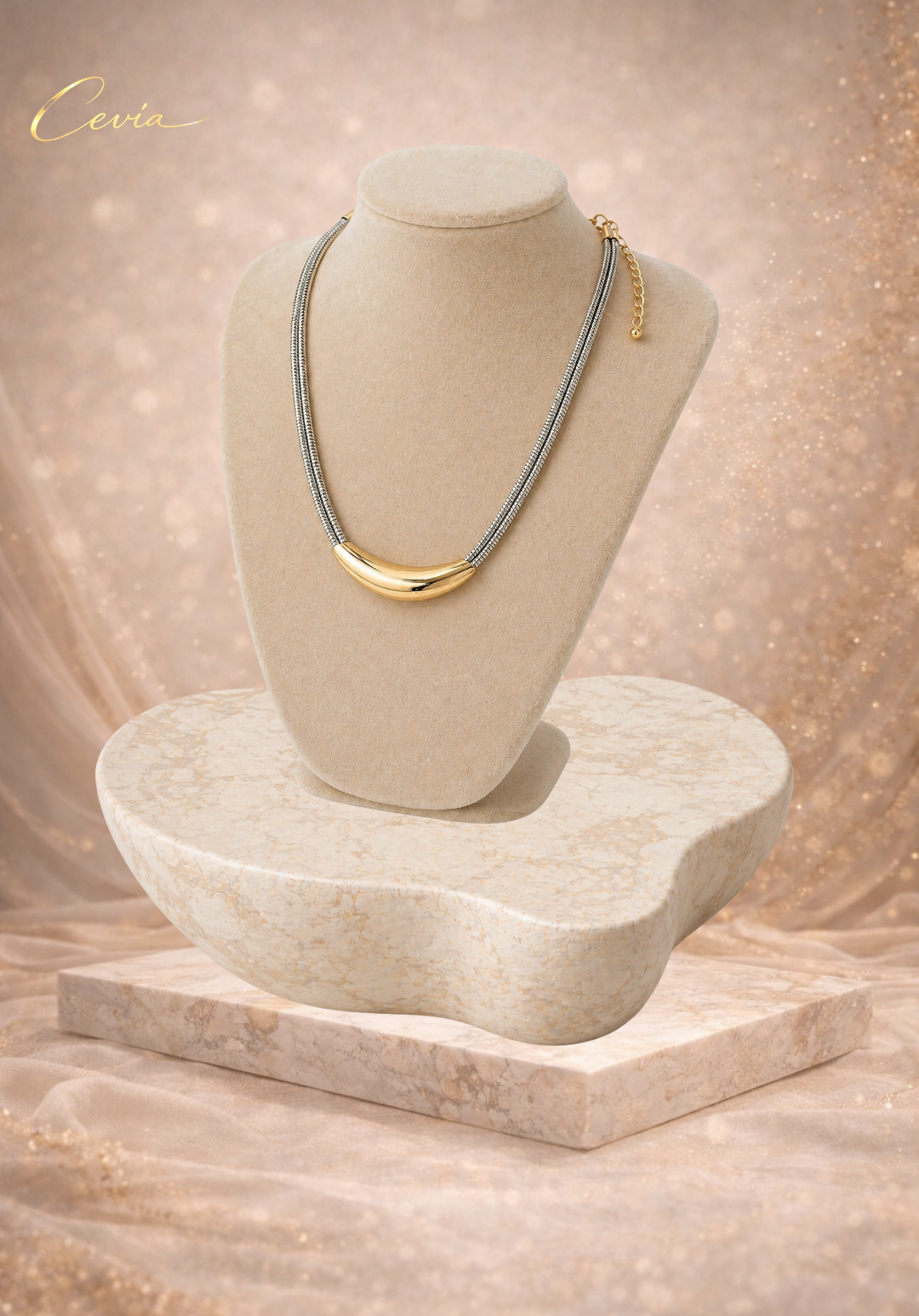 The Aureline Dual-Metal Curve Necklace