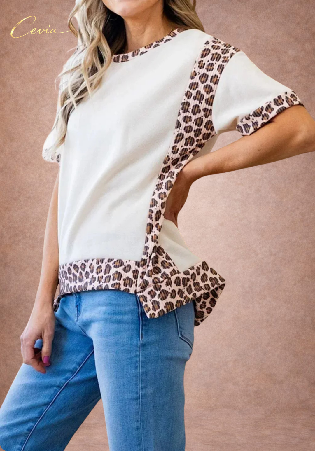 The Savannah Contrast Trim Top