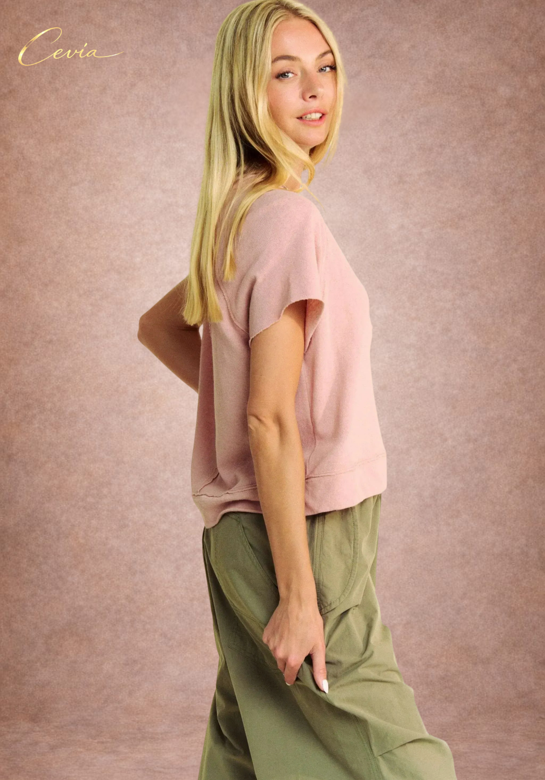 Ribbed Henley Cropped Tee