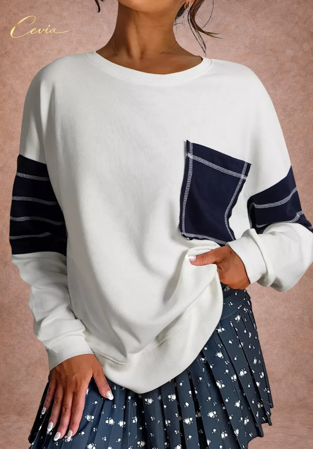 The Navarre Contrast-Pocket Casual Top
