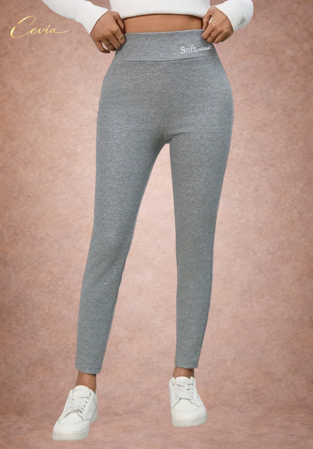 The Solenne Soft-Contour Essential Leggings