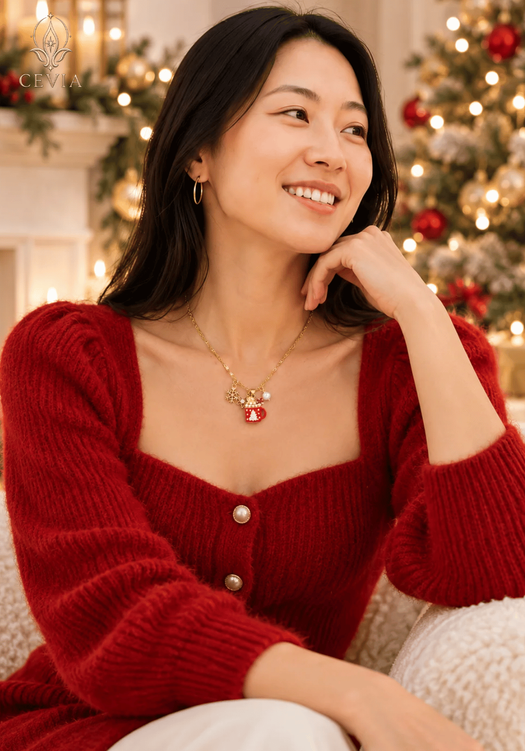 قلادة Christmas Cocoa بالتعليقات