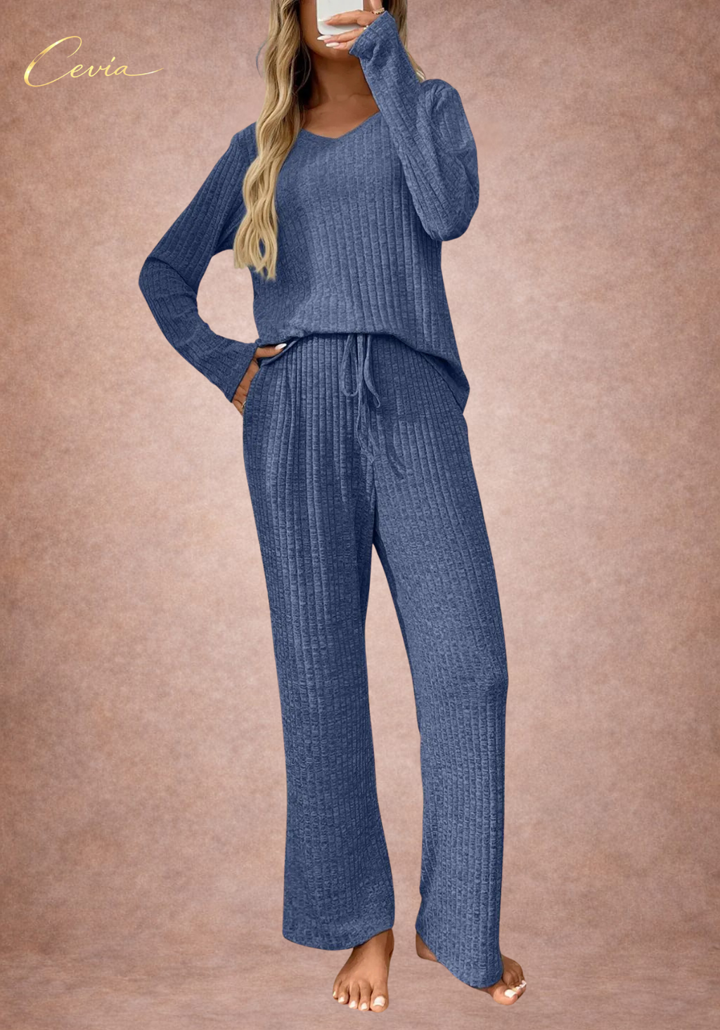 Azure-Ribbed Lounge Set