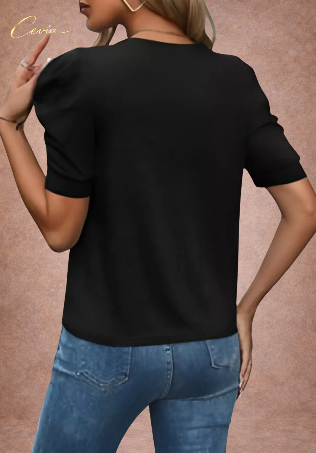 The Noelle Everyday Tee
