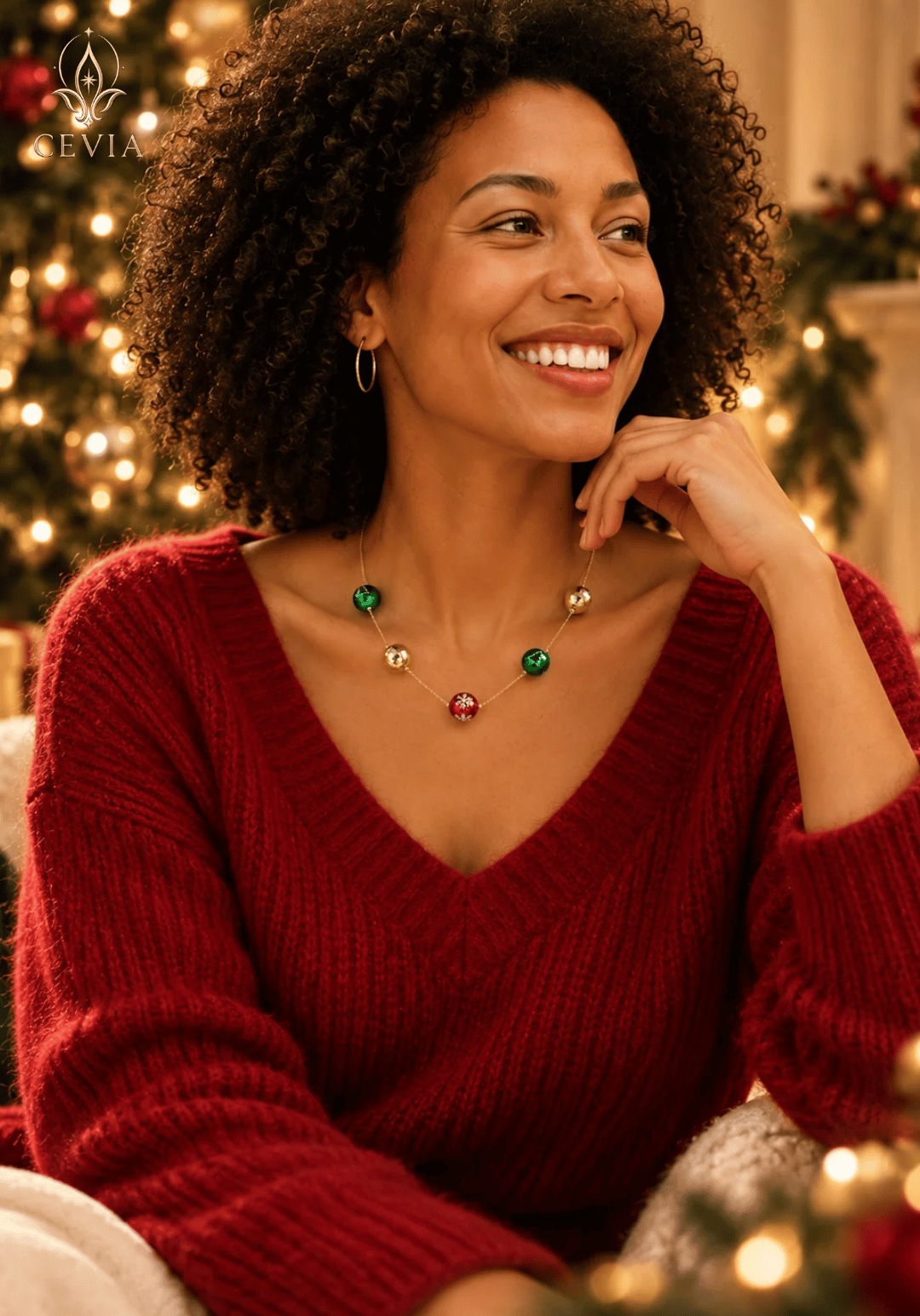 قلادة Merry Bauble اللافتة