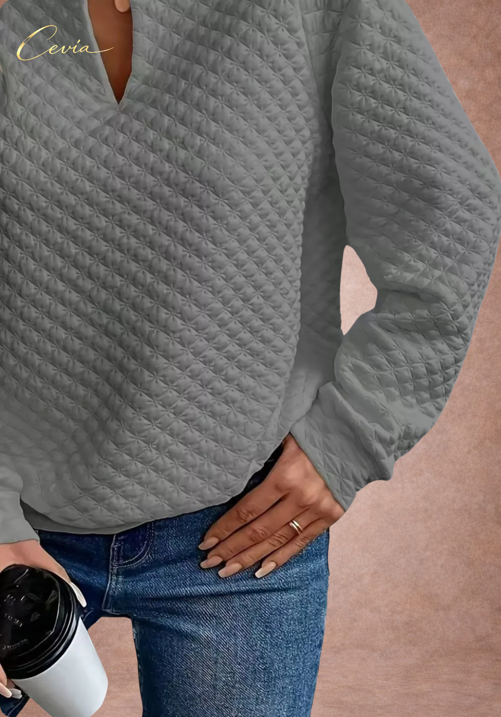 The Aveline Diamond-Texture Top
