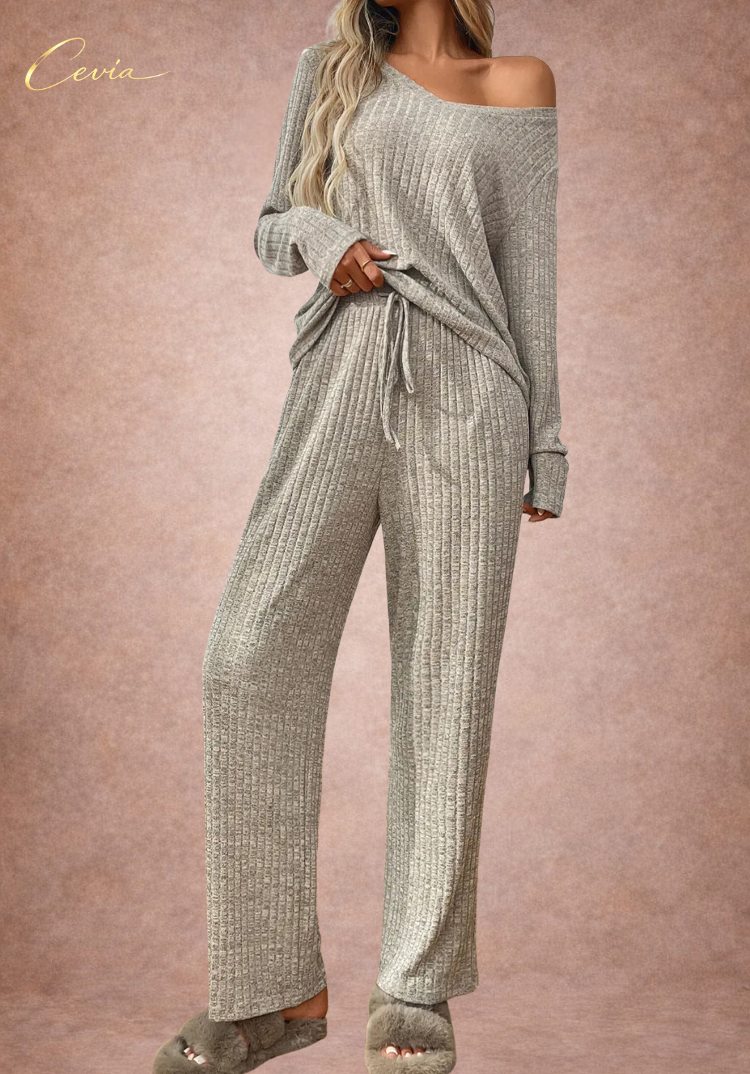 Azure-Ribbed Lounge Set
